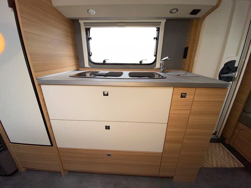 Caravane Dethleffs Camper 650 – Image 12