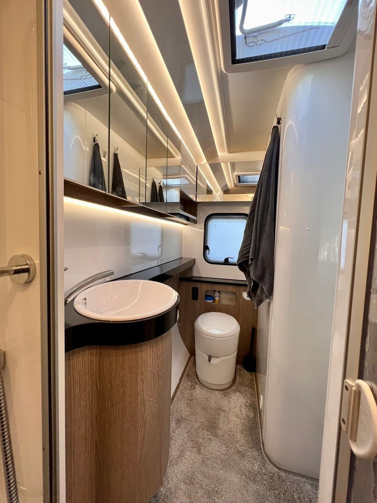 Caravane Hobby 560 Prestige WLU – Image 19