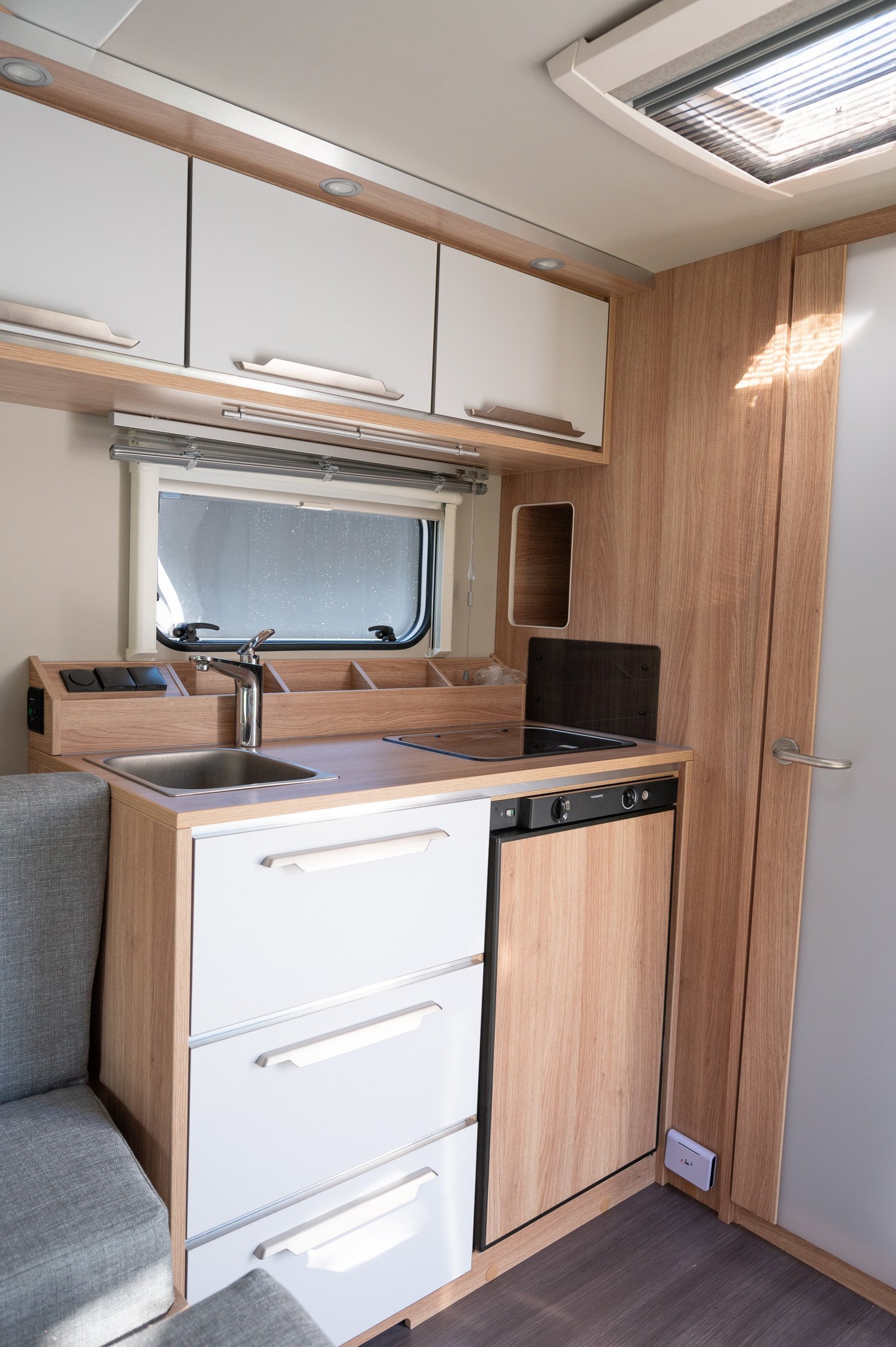 Caravane Knaus Deseo 400 TR – Image 4