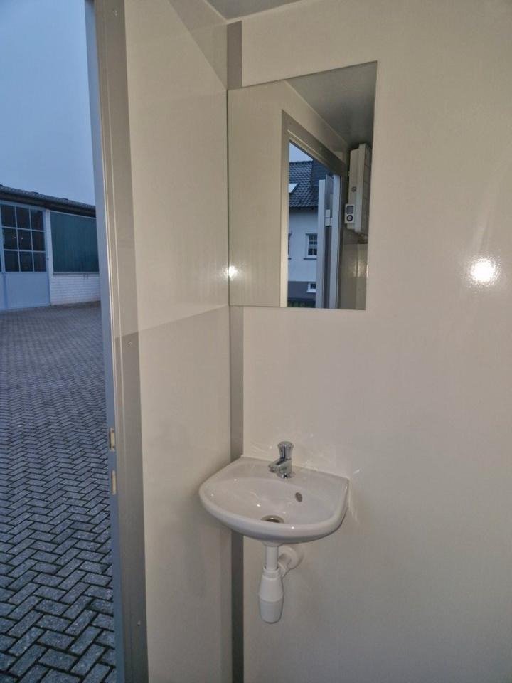 Conteneur comme habitat, remorque toilettes remorque WC remorque toilettes – Image 7