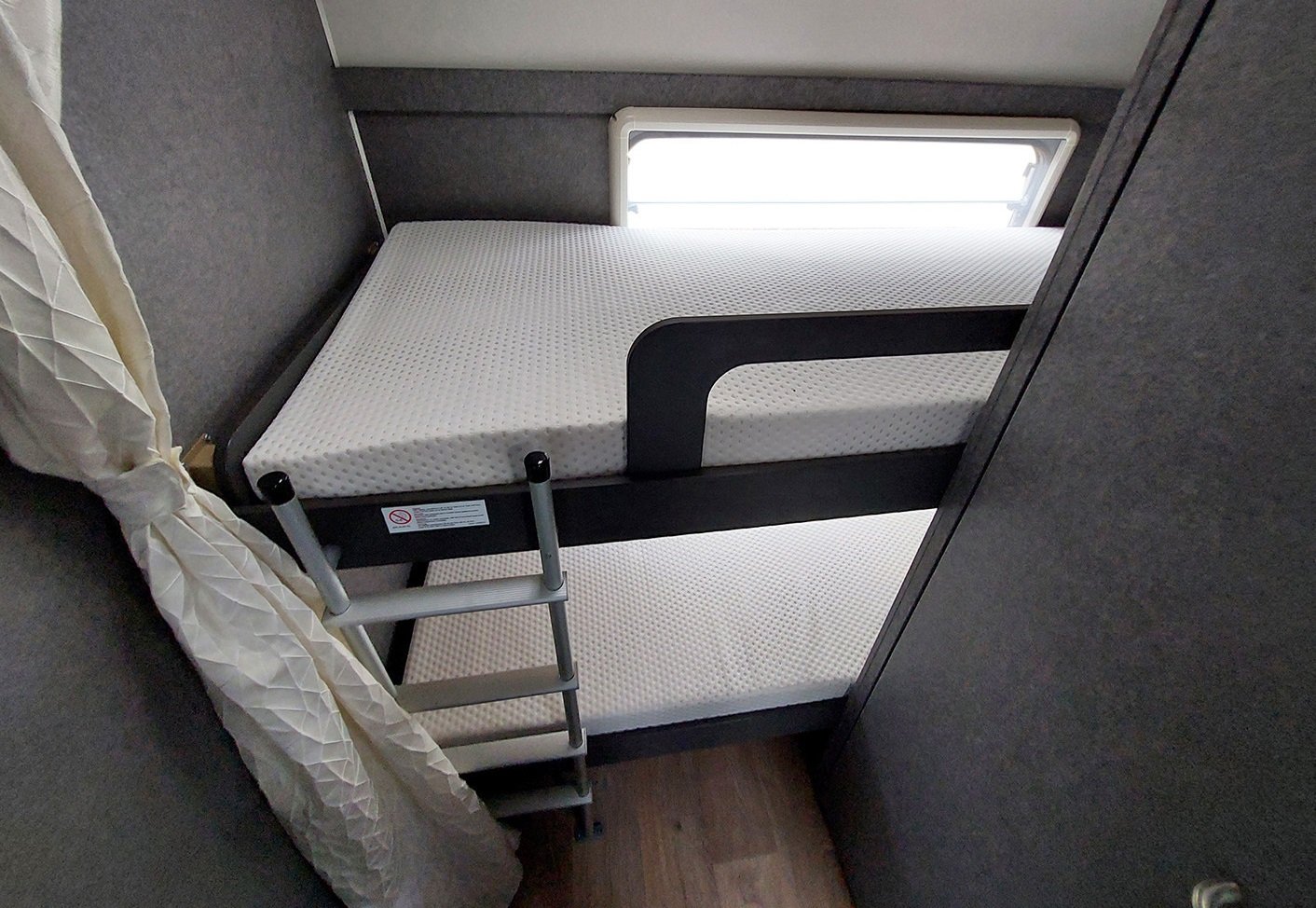 Caravane Dethleffs BEDUIN 740 – Image 4