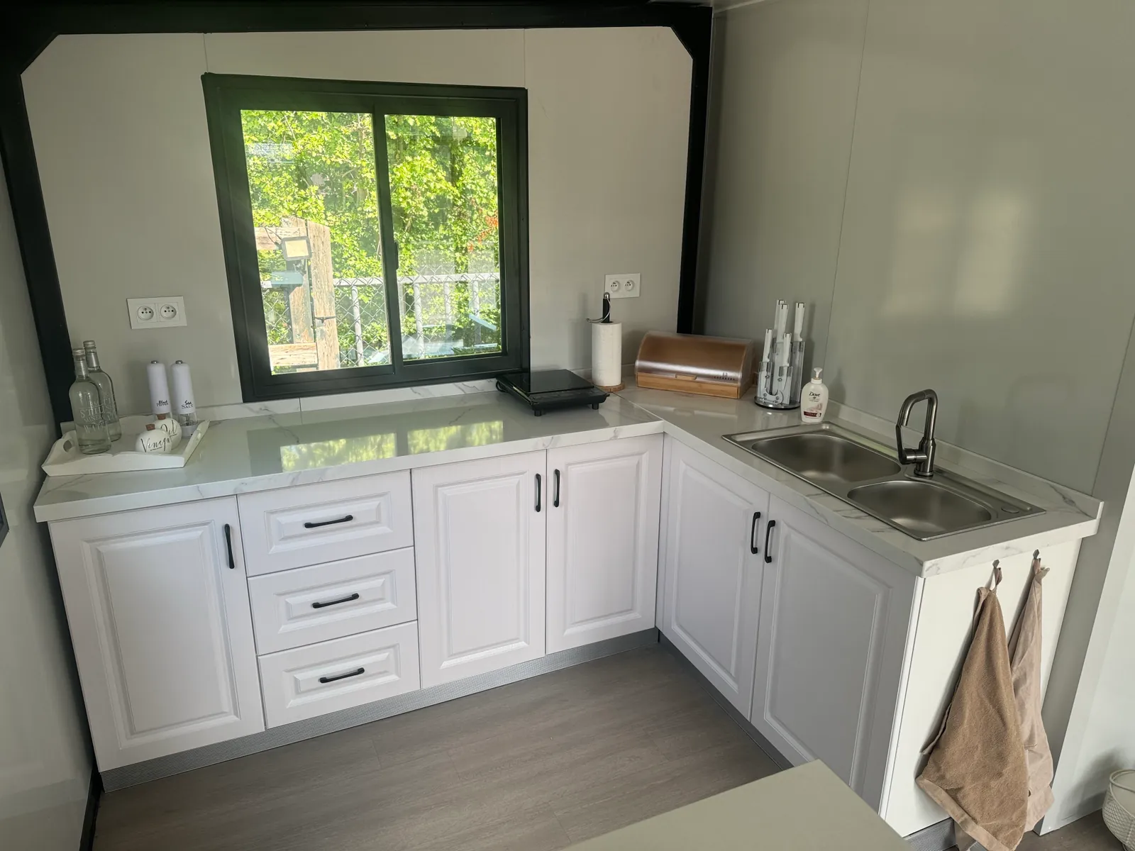 Conteneur Tiny house 36,5 m² 2 chambres, salle de bain et cuisine – Image 18