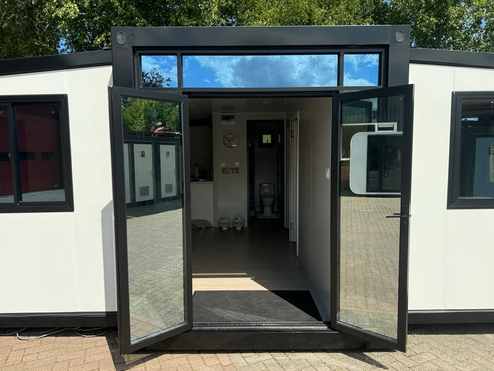 Conteneur Tiny house 36,5 m² 2 chambres, salle de bain et cuisine – Image 4