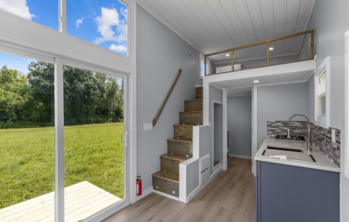 Tiny House moderne sur une remorque 1 chambres - 1 salles de bain – Image 11